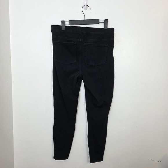 Spanx Black Skinny Stretchy High Rise Sleek Versatile Jean-ish Pants Size Large - Picture 6 of 7